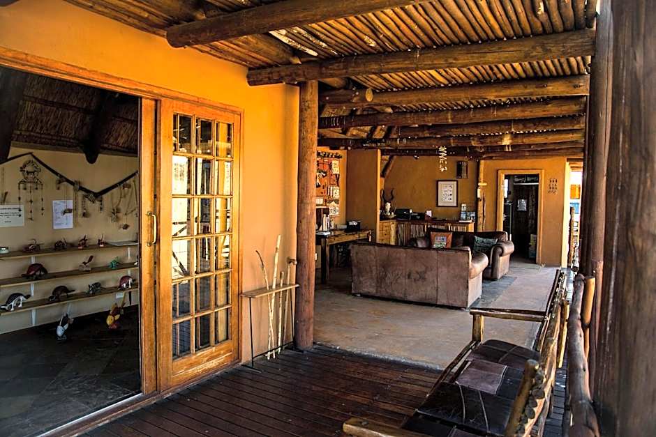 Xaus Lodge