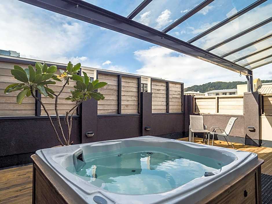 U Boutique Hotel, SureStay Collection by BW