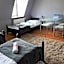 Explorer B&B Old Town Rooms & Apartment #don't be a tourist, be an Explorer!