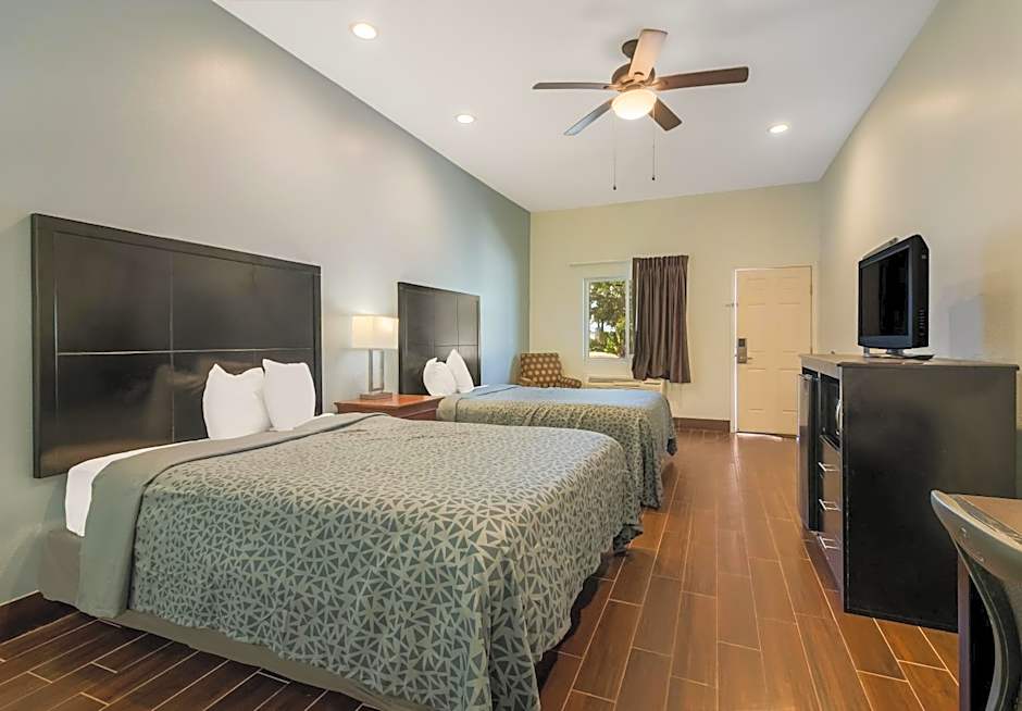Econo Lodge Inn & Suites Fulton - Rockport