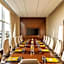 Crowne Plaza Muscat OCEC By IHG