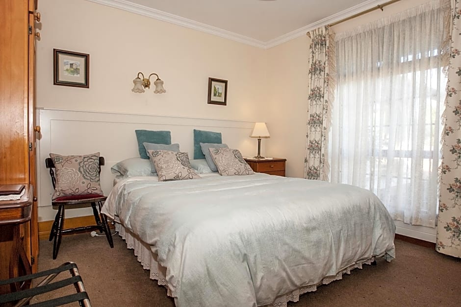 Ardmor Country House