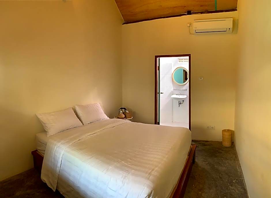 Roots Hotel Trawangan