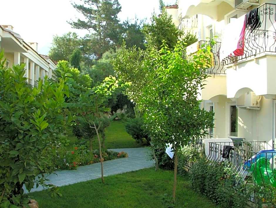 Ant Apart Hotel