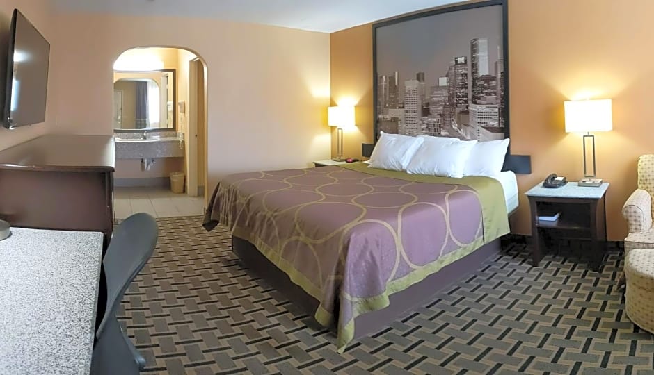 Super 8 by Wyndham Houston/Willowbrook/Hwy 249