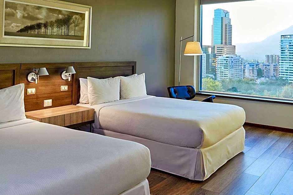 Radisson Blu Plaza El Bosque Santiago