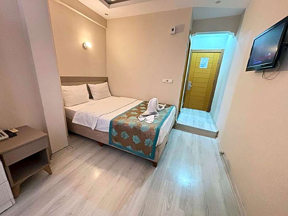 Fly Hotel