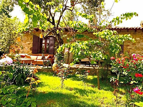 Stonehouse By Ipek Hotel