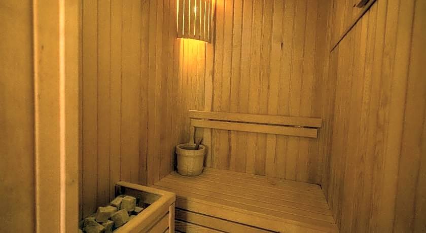 DELIGHT DELUXE HOTEL & SPA