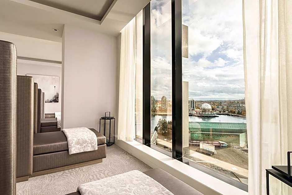 the DOUGLAS, Autograph Collection by Marriott