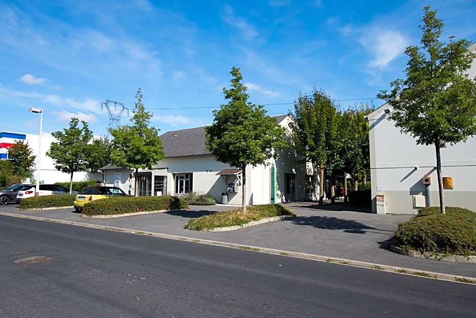 Campanile Reims Sud - Bezannes