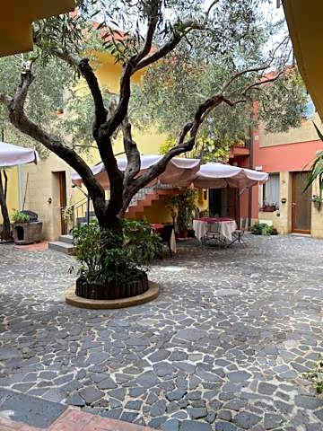 Hotel Villa Canu