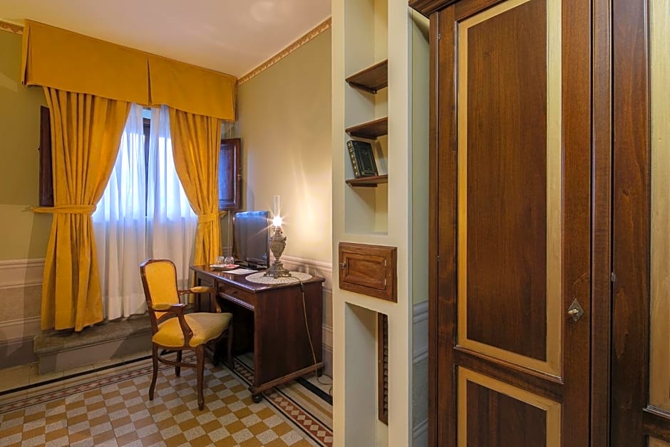 I Portici Boutique Hotel