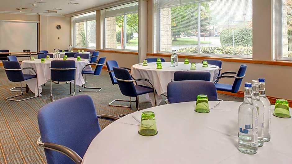 Holiday Inn Swindon By IHG