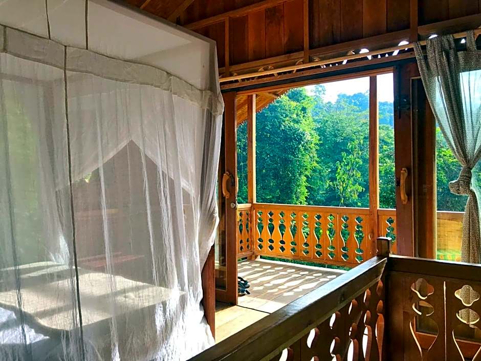 Rambai Tree Jungle Lodges - Family Friendly