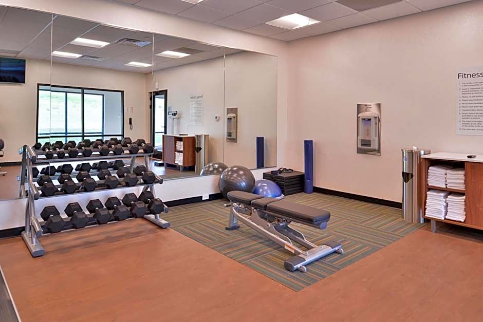 Holiday Inn Express And Suites Olathe West By IHG