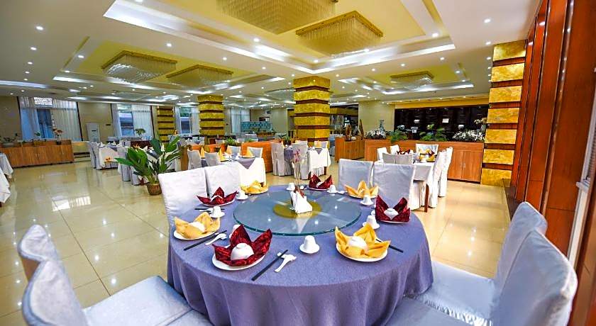 Kololo Courts Hotel And Restaurant