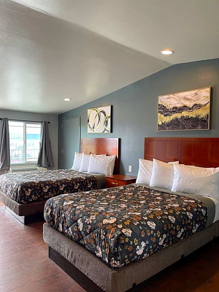 Sunny Sands Inn