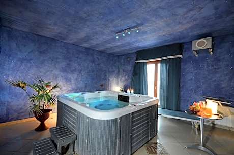 Double Room with Spa Access