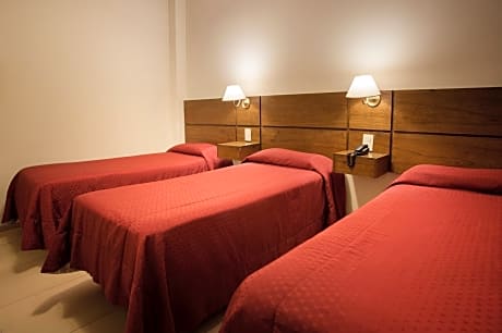Basic Triple Room