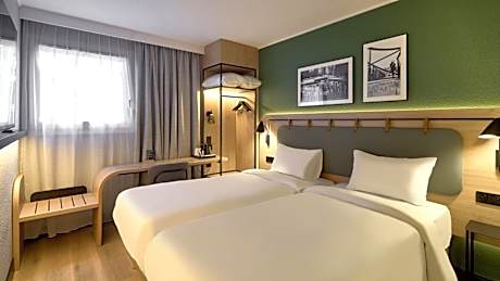 Standard Room - 2 Single Beds