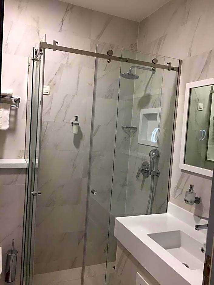 Hotel Central Sarajevo - Gym, Pool & Spa