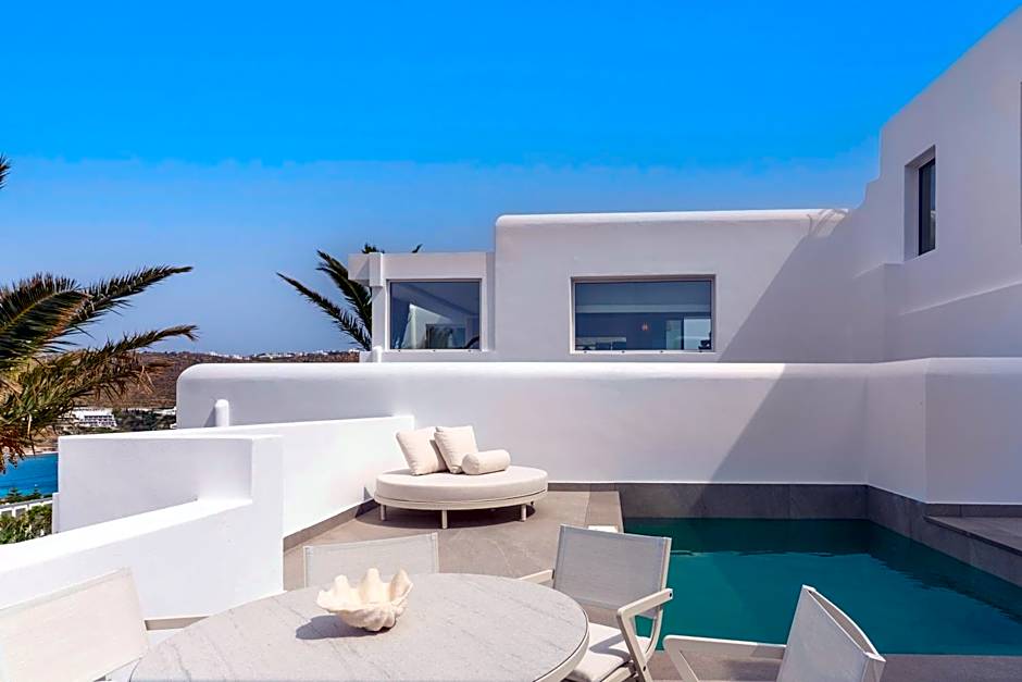 Kallos of Mykonos