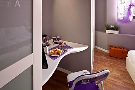 Double or Twin Room with Private External Bathroom