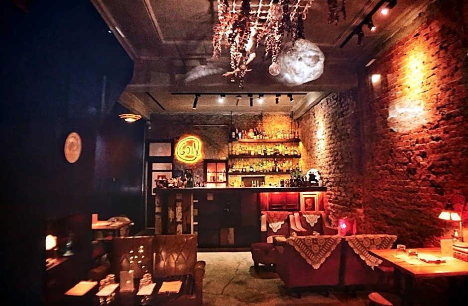 GOIN Old House & Bar