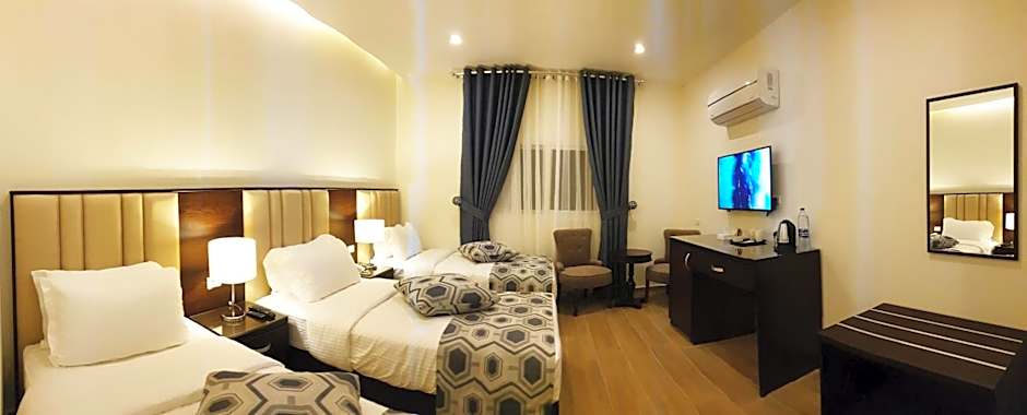 Petra Heart Hotel