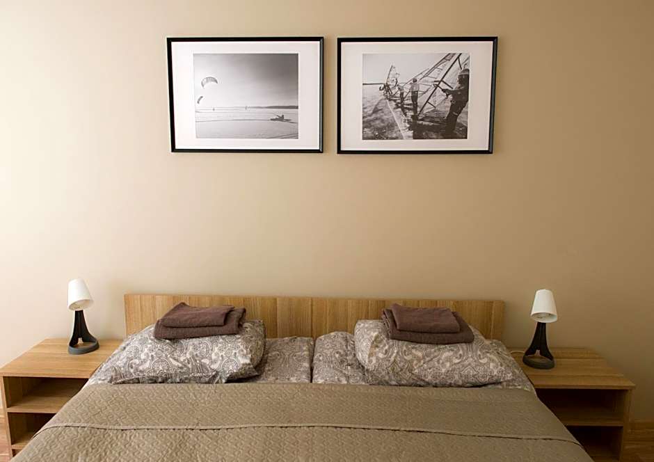 KAUNO JACHTKLUBAS Baltosios Burės