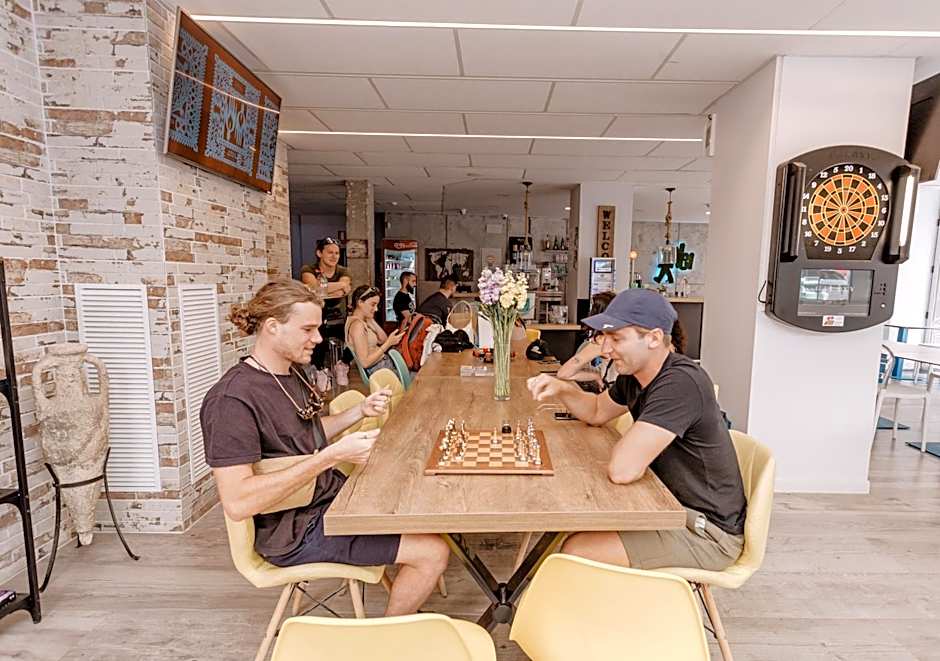 We Hostel Palma - Albergue