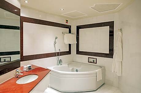 Suite (2 Twin Beds)