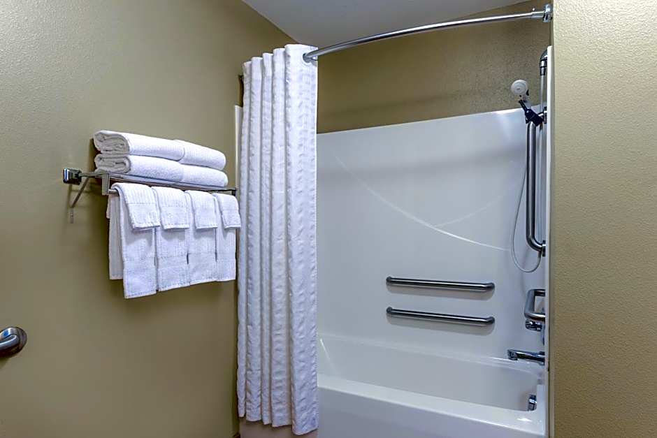 Candlewood Suites Minot By IHG