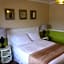 Charlroy Motel