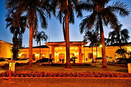 Sun Valley Marília by Atlantica