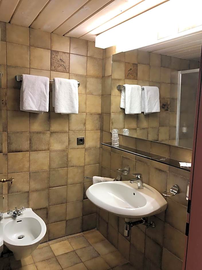 Seefeld Lodge – Seefeld, IL