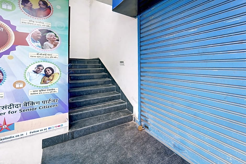 Super Hotel O White House