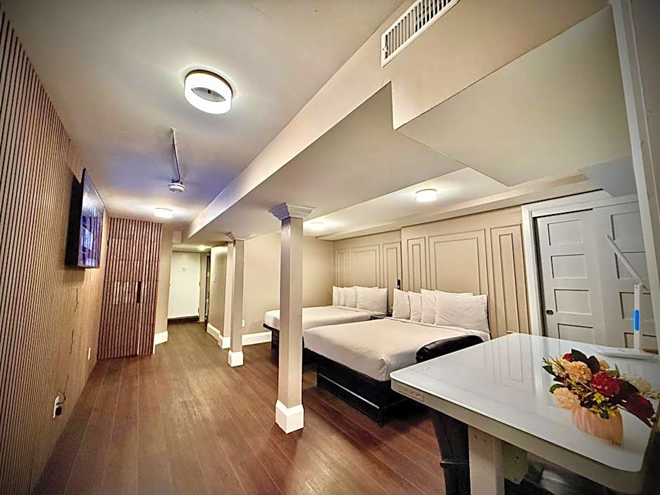 Photo 1 of 10 of Studio Apartment
