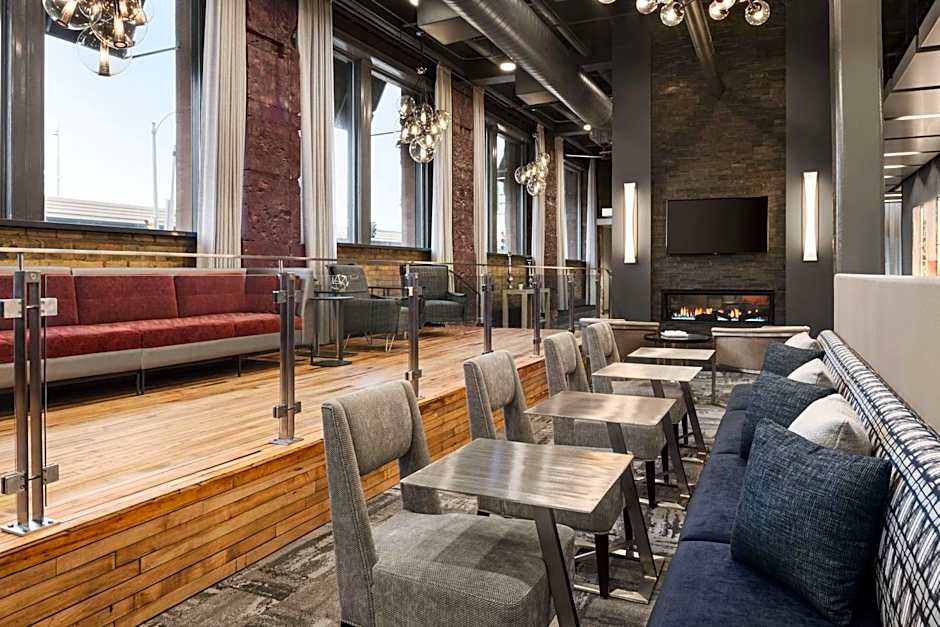 Homewood Suites By Hilton Milwaukee Downtown