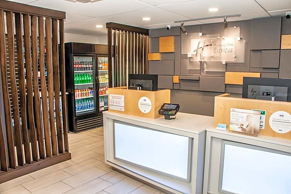 Holiday Inn Express Allentown North By IHG