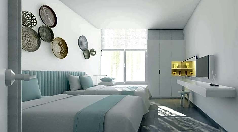 Len Hotel