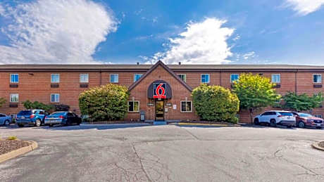Studio 6 Extended stay - St Louis, MO - Westport/Craig Road