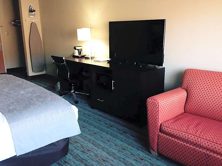 Cherokee Grand Hotel