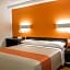 Motel 6 Cutler Bay