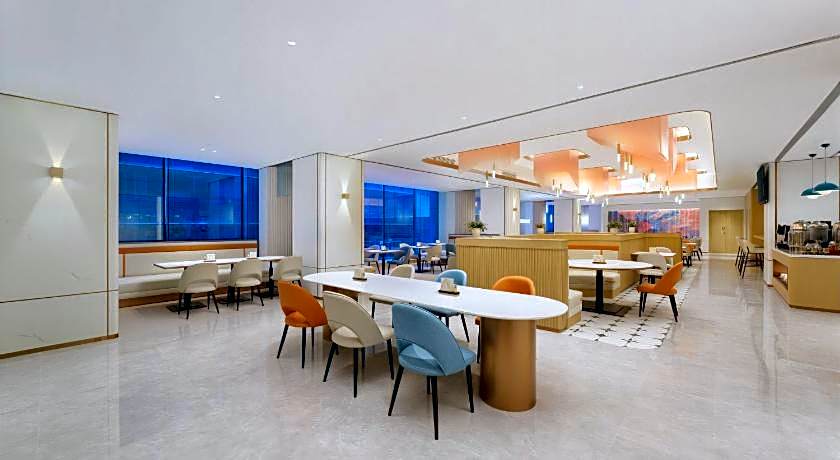 Holiday Inn Express Dalian City Center
