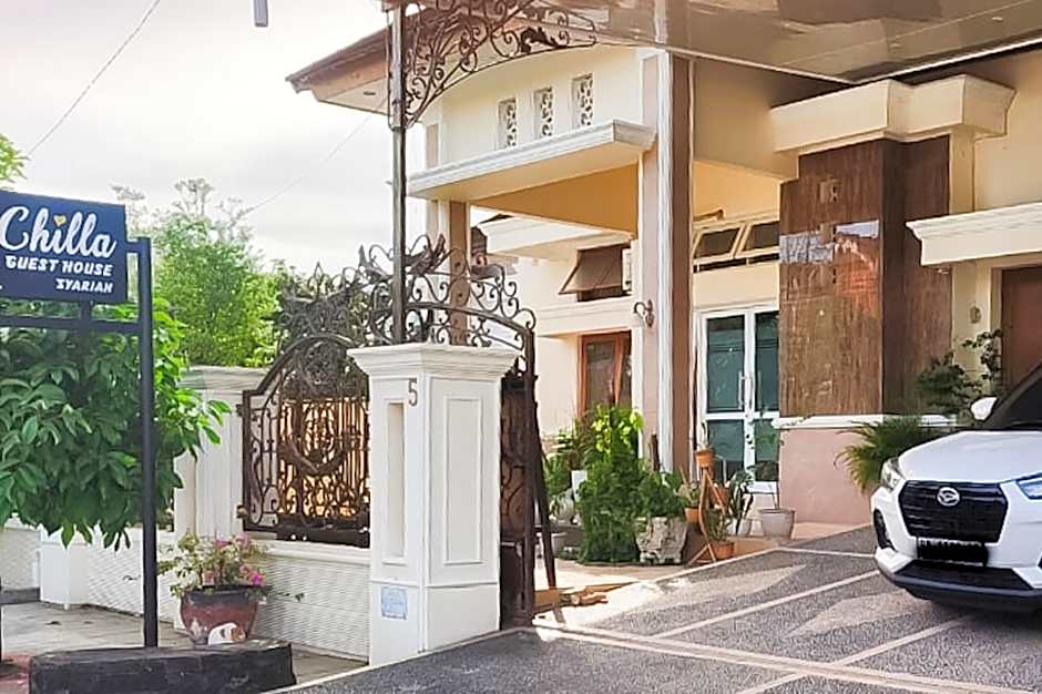 RedDoorz Syariah @ Chilla Guest House Padang