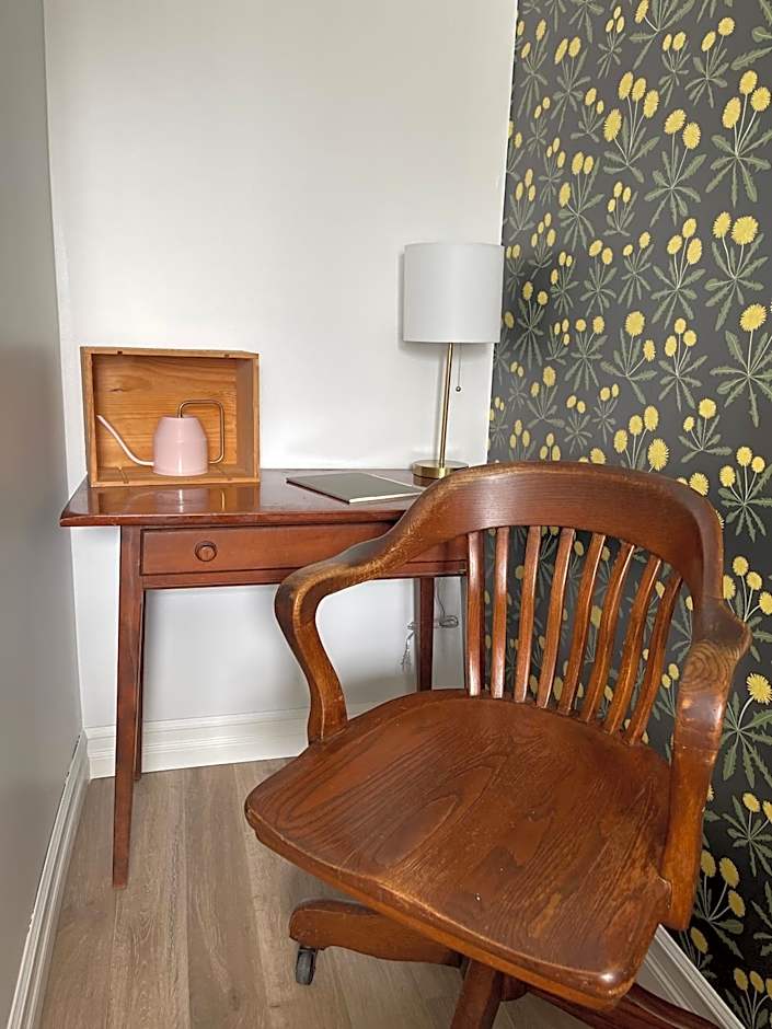 The Archie & Isidore Hotel