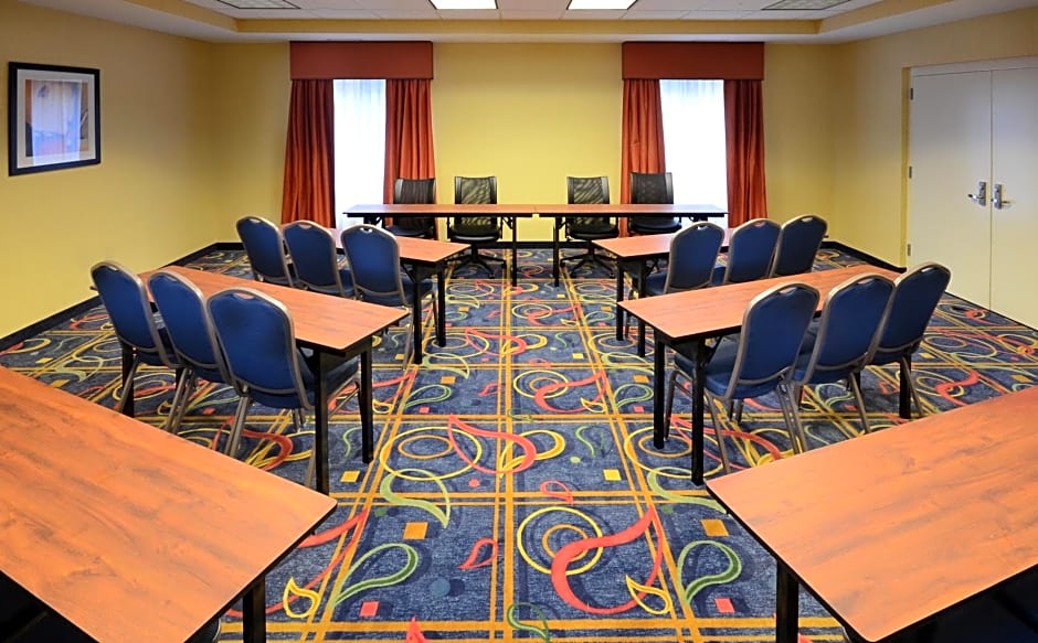 Hampton Inn and Suites Lynchburg