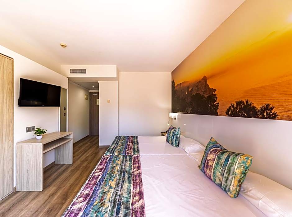 Hotel Tropic